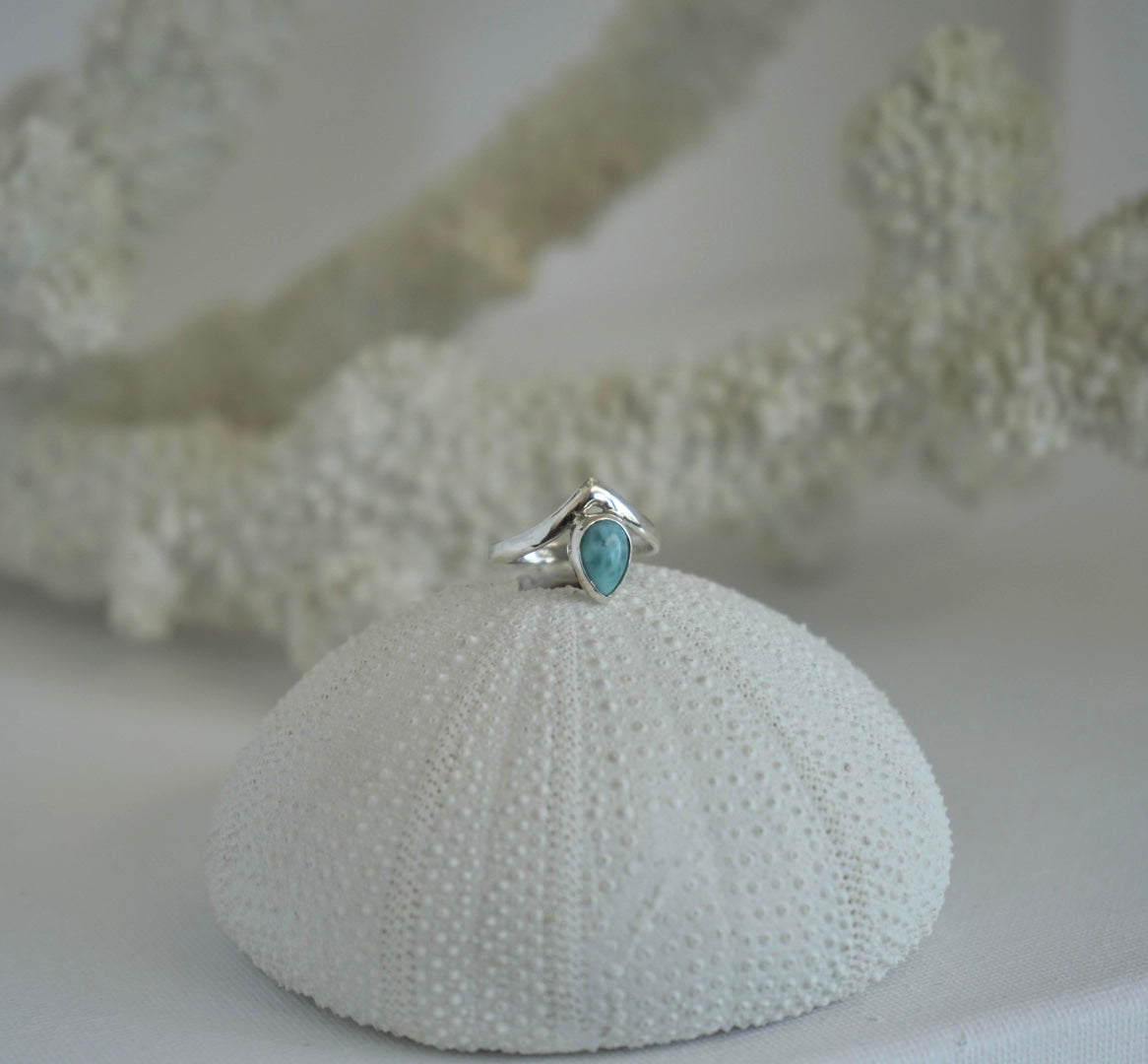 Uma Ring - Larimar