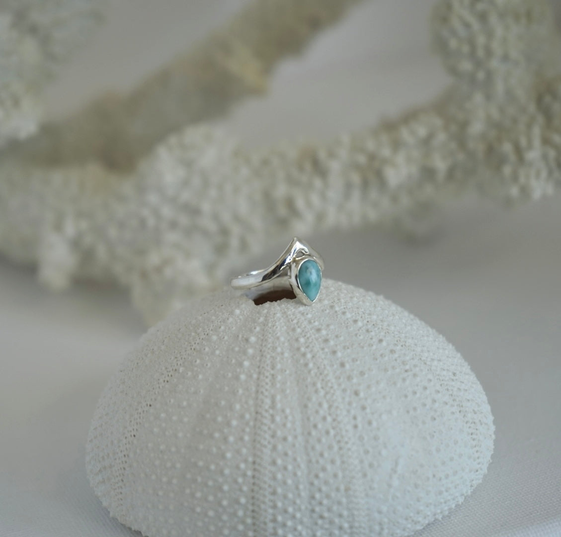Uma Ring - Larimar