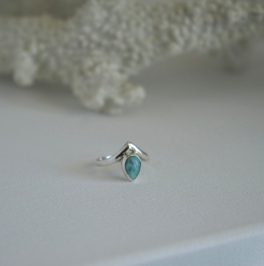 Uma Ring - Larimar