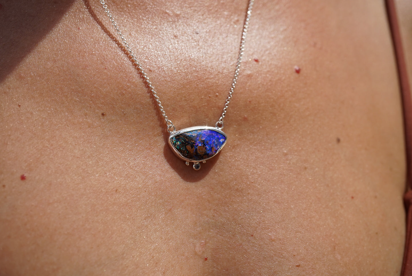 Cenit - Solid Boulder Opal Necklace