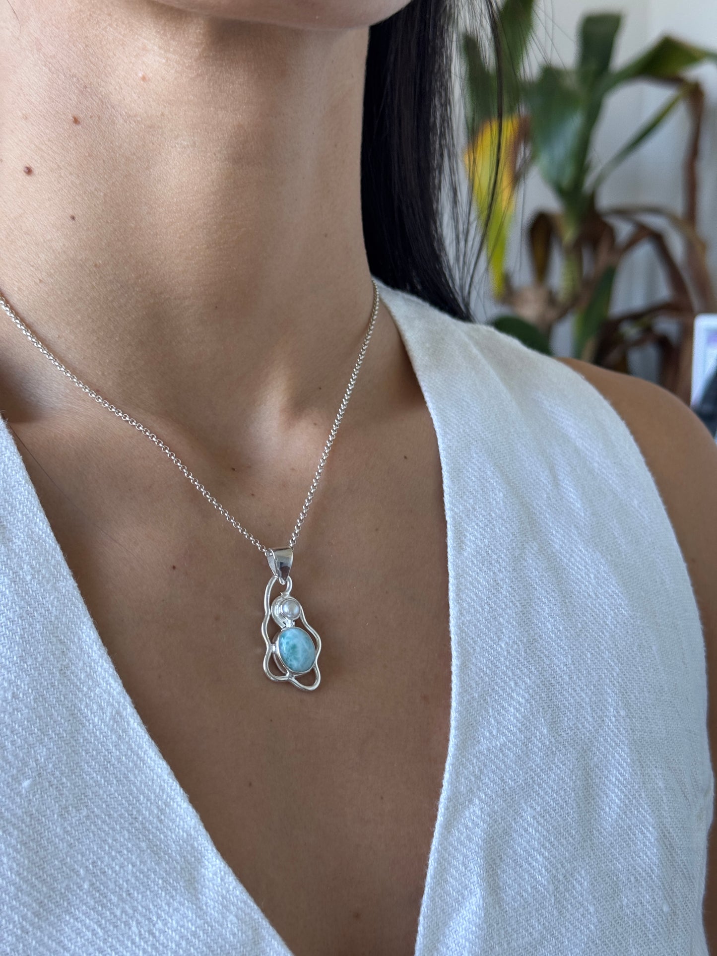 Flow Pearl & Larimar - Necklace