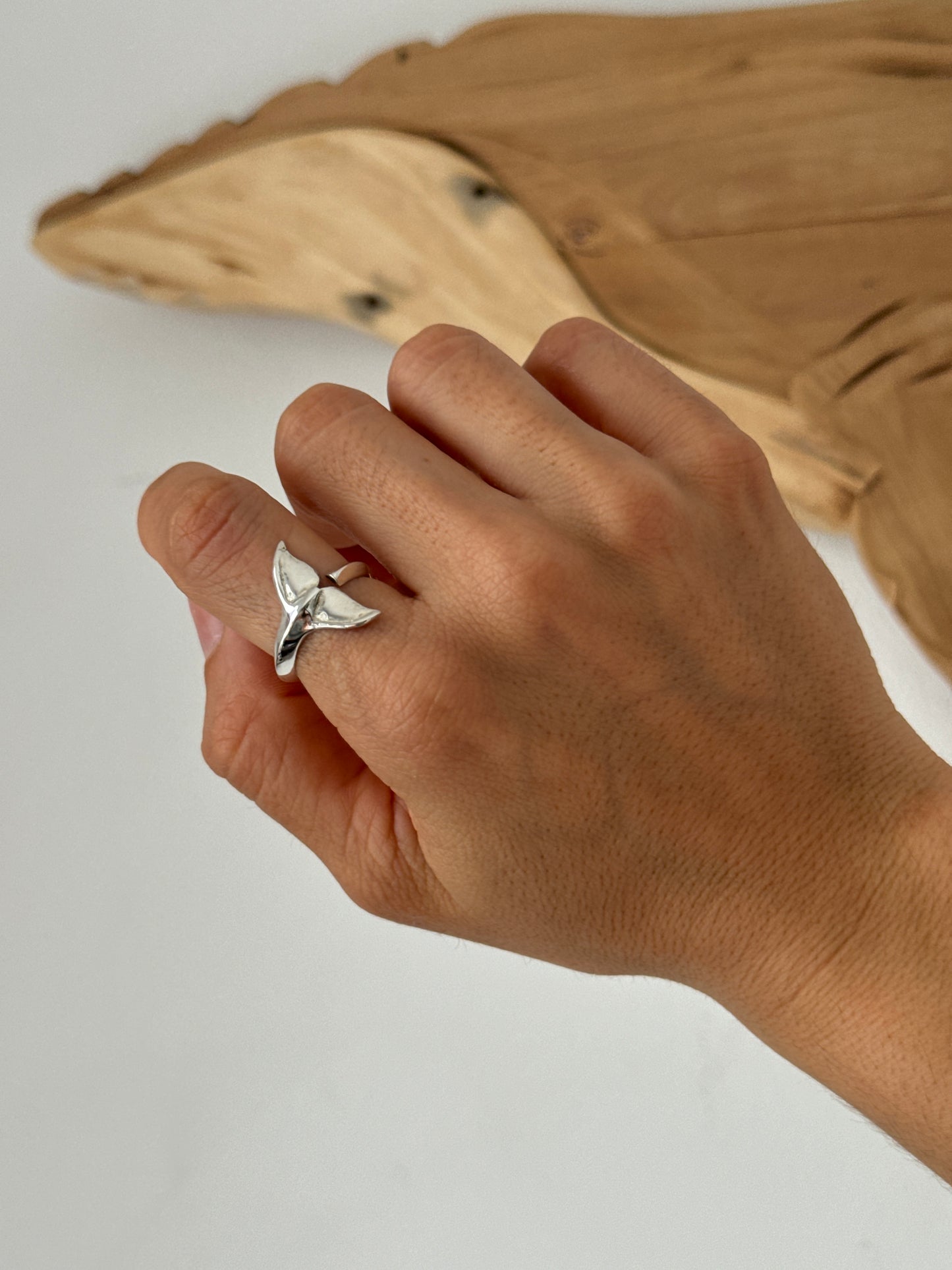 Plain Tail Ring