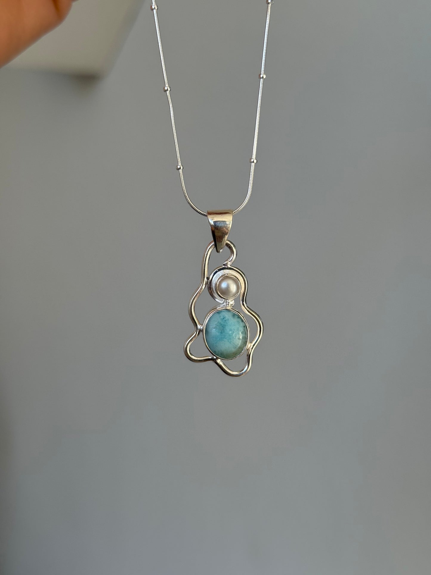 Flow Pearl & Larimar - Necklace