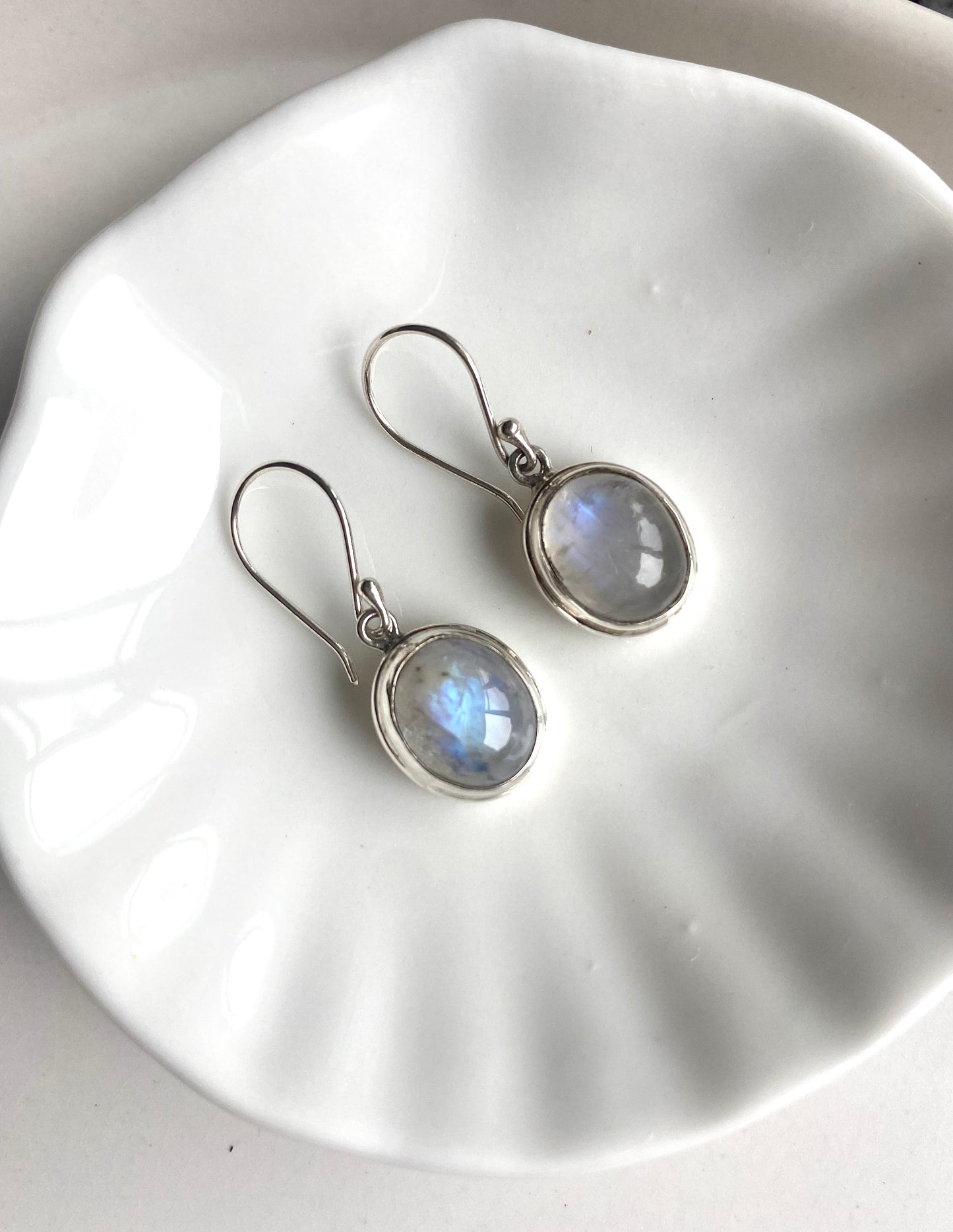 Babylon Earrings - Moonstone