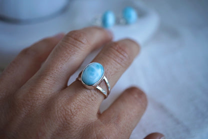 Larimar Split Band Ring