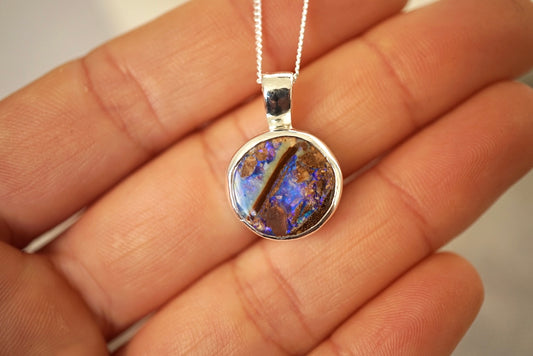 Terra Pendant - Boulder Opal
