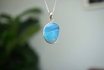 Bayview - Solid Lightning Ridge Opal Pendant