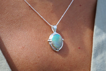Ulani — Lightning Ridge Opal Necklace
