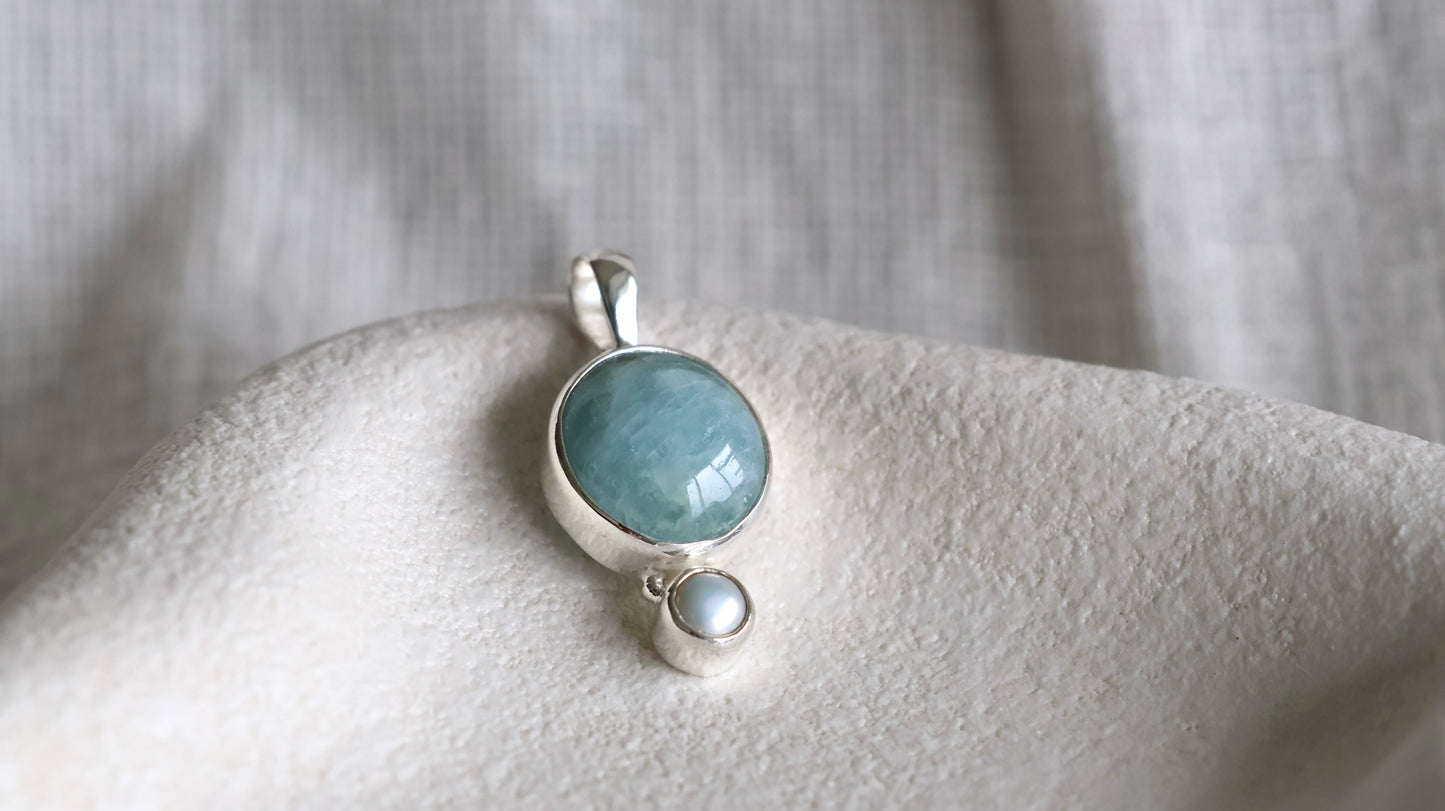 Aquamarine & Pearl Pendant