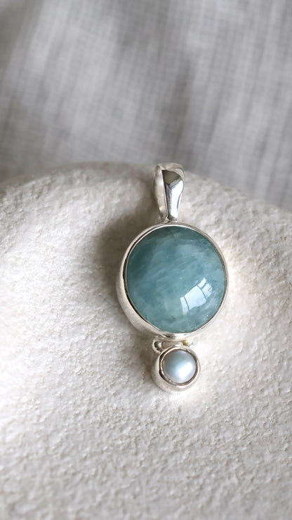 Aquamarine & Pearl Pendant
