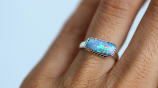 Alor - Opal Ring