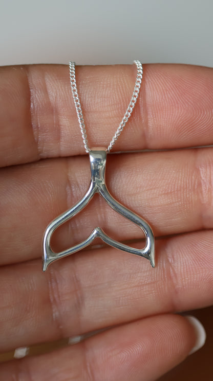 Whale tale pendant