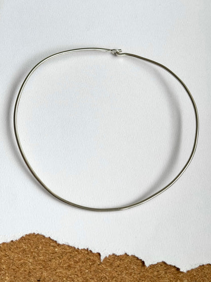 Plain Round Wire Choker