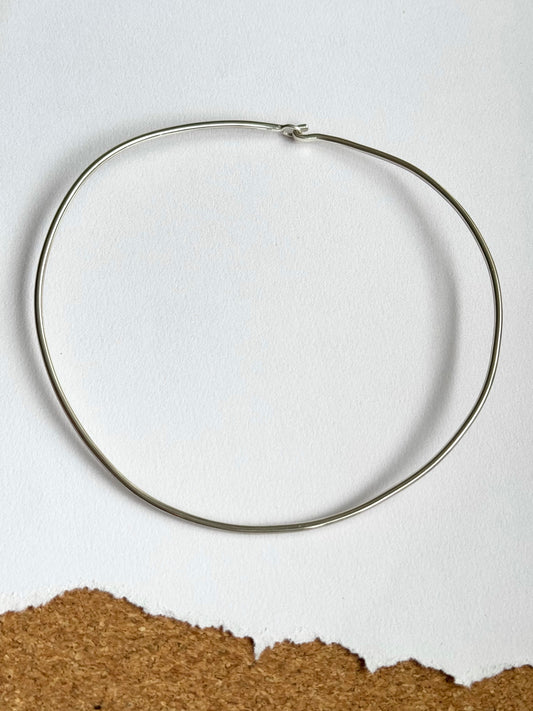 Plain Round Wire Choker
