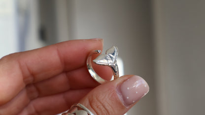 Whale Tail - Hammered Ring