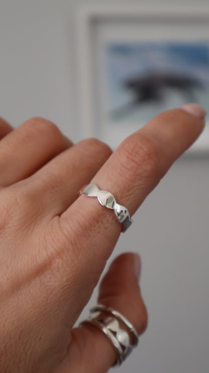 Ripple Ring