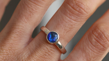 Solid Lightning Ridge Oapl Ring size 8.5 (Q 1/2)