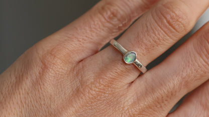 Solid Lightning Ridge Opal Ring szie 6 (L)