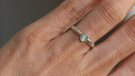 Solid Lightning Ridge Opal Ring szie 6 (L)