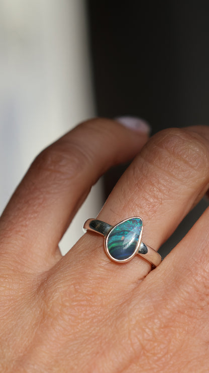 Solid Lightning Ridge Ring (size 6)