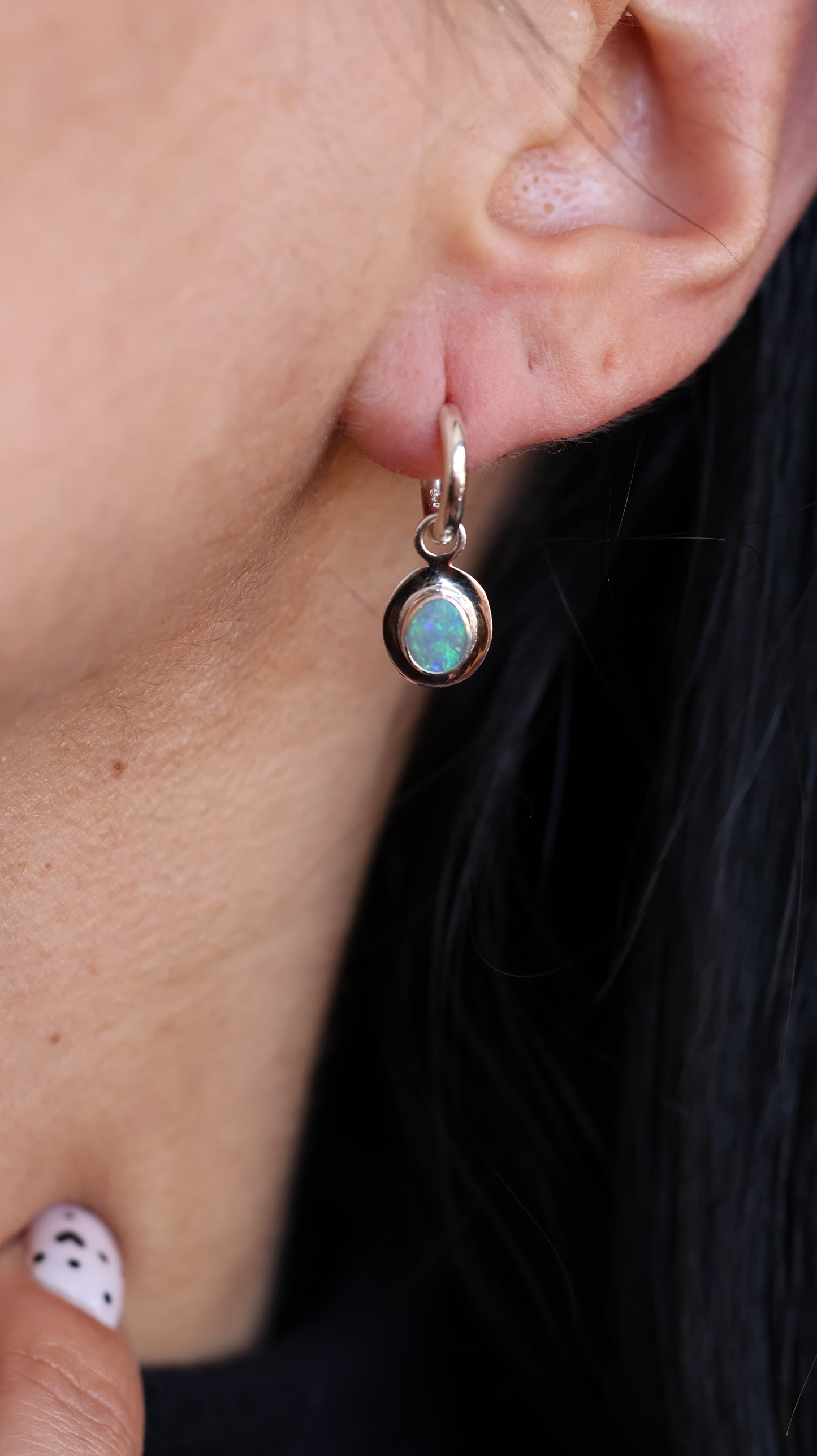Lightning Ridge opals Hoops