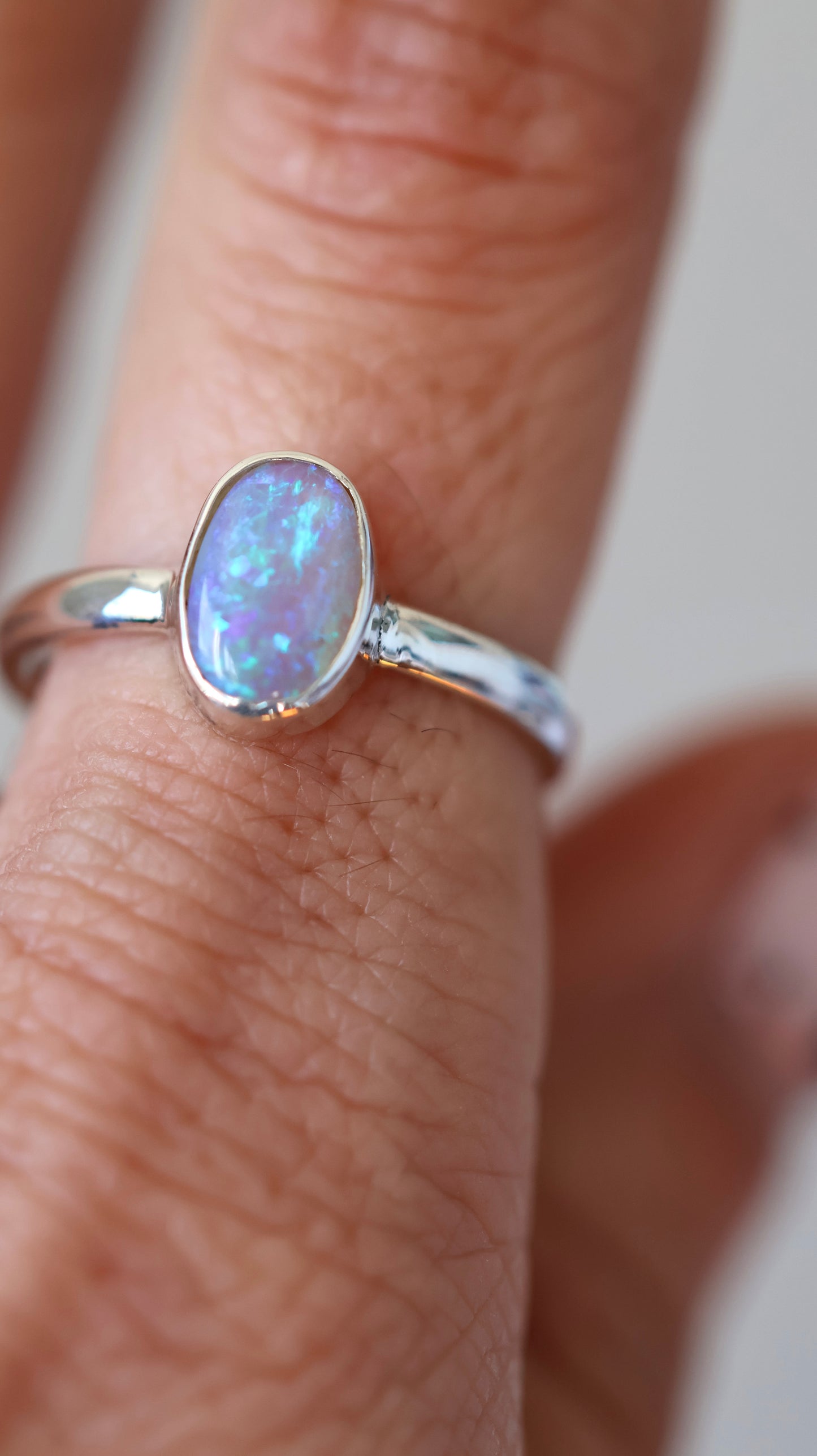Solid Lightning Ridge Ring (size 8)