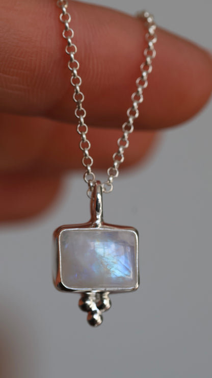 Bay Moonstone Pendant