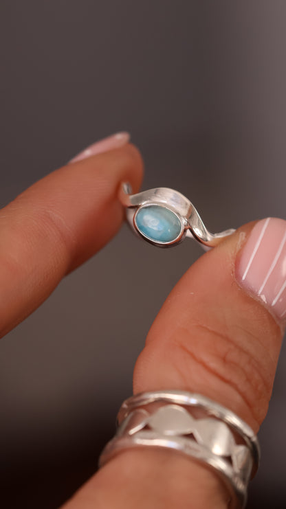 Wavy - Larimar Ring