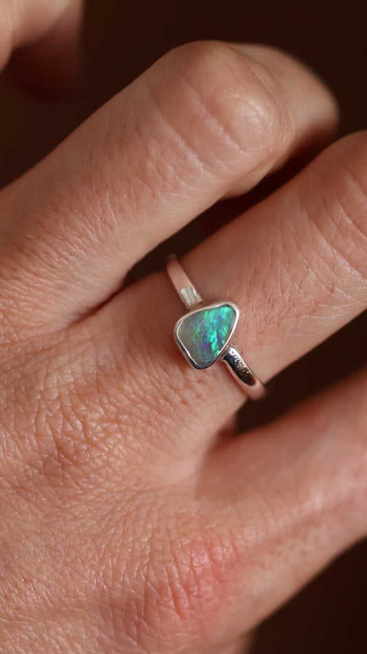 Lightning Ridge Opal Ring 8/Q