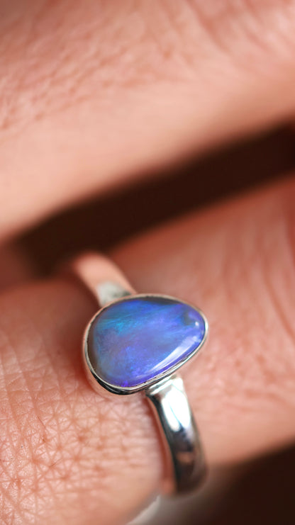 Solid Lightning Ridge Opal Ring 6.5