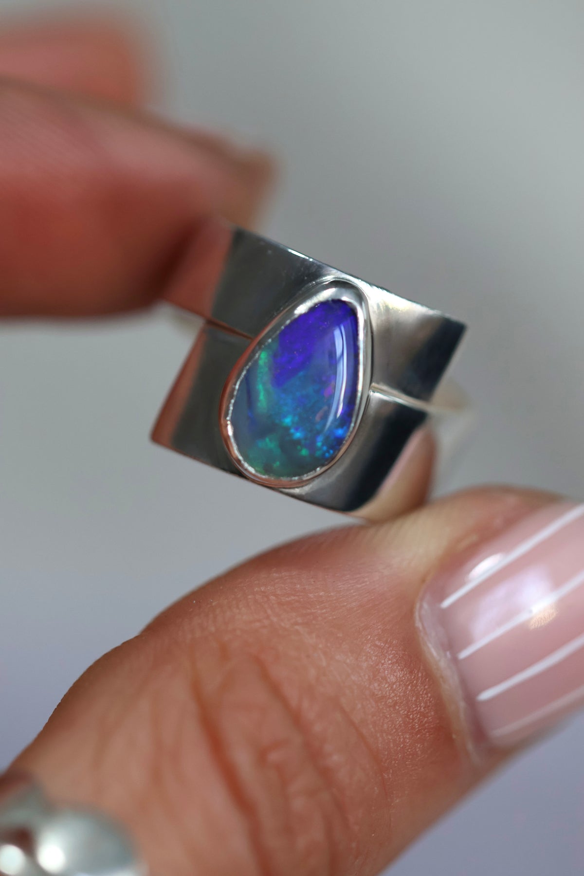 Solid Lightning Ridge Opal Ring