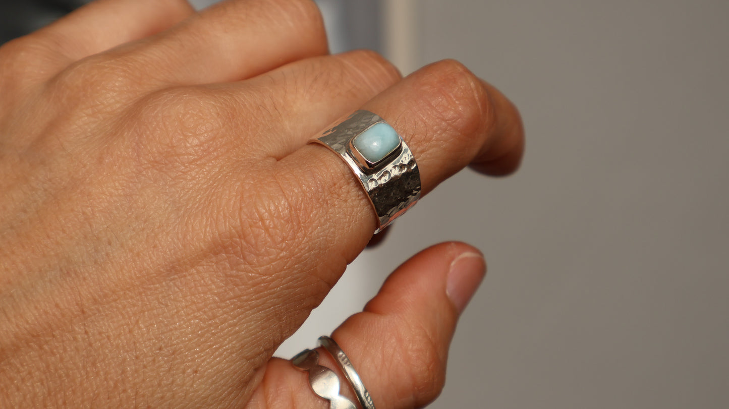Liri — Larimar Ring