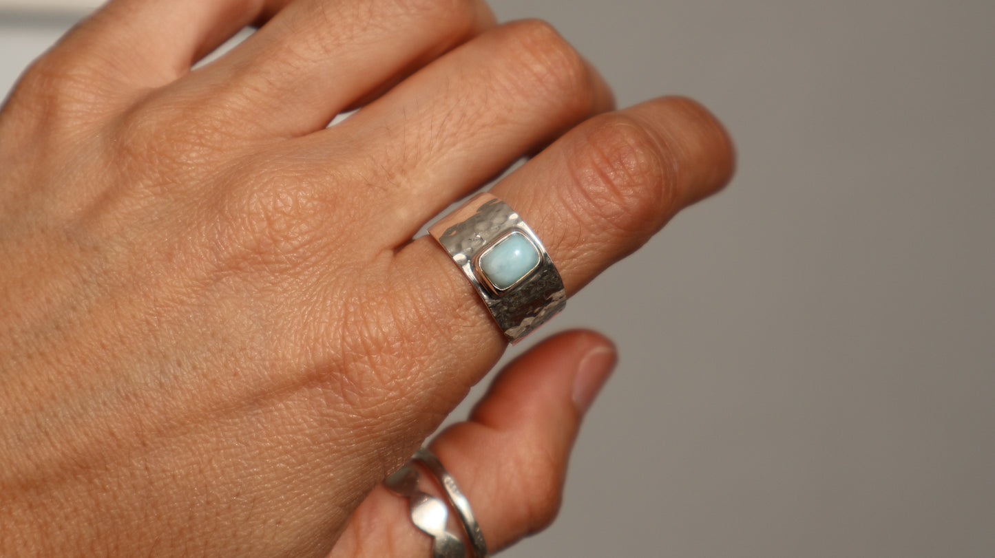Liri — Larimar Ring