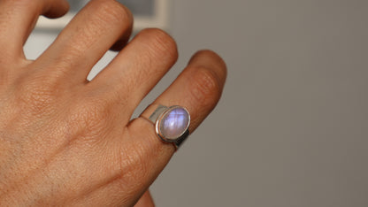 Evara — Moonstone Ring