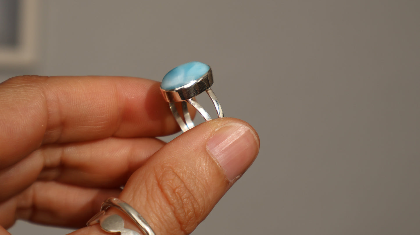 Larimar Split Band Ring