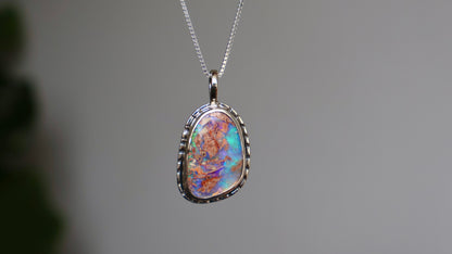 Jacarandá - Opal Pendant