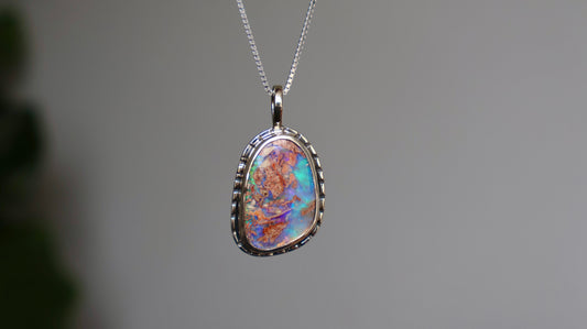 Jacarandá - Opal Pendant