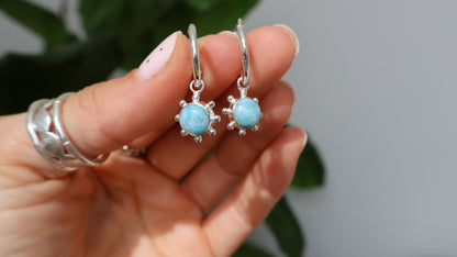 Larimar Sunburst Huggies