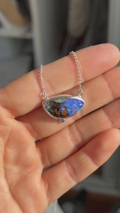 Cenit - Solid Boulder Opal Necklace