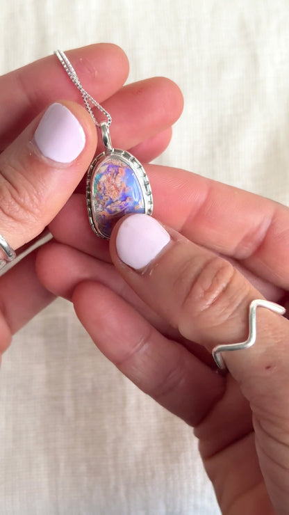 Jacarandá - Opal Pendant