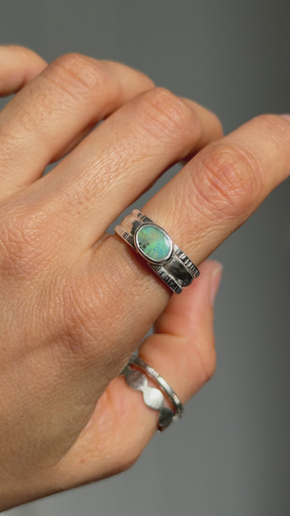 Echo - Solid Australian  Boulder Opal size 8